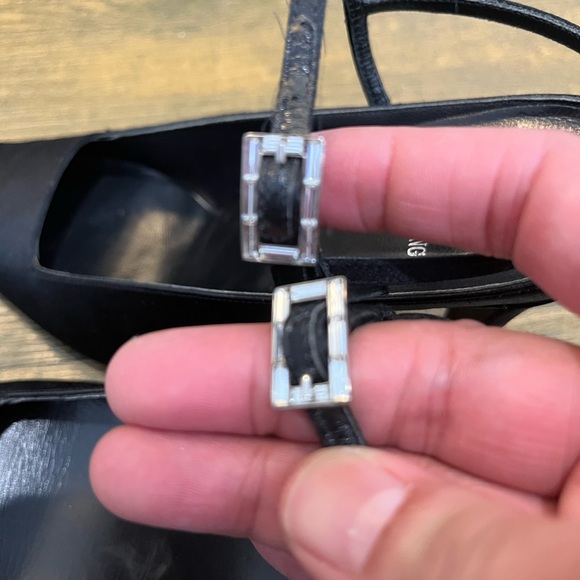 Vera Wang Vintage Black Satin Strappy Rounded Pointy Toe Heels Sz. 8.5 - Picture 7 of 10